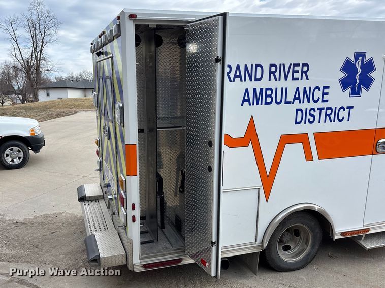 image for item EA4461 2013 Osage Express G4500 ambulance