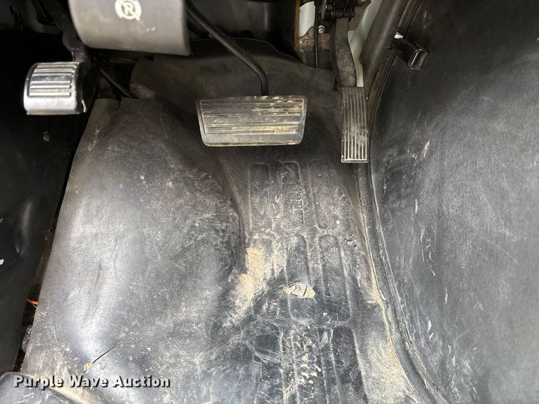 image for item EA4461 2013 Osage Express G4500 ambulance