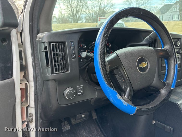 image for item EA4461 2013 Osage Express G4500 ambulance