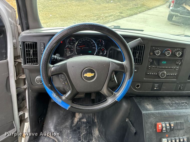 image for item EA4461 2013 Osage Express G4500 ambulance