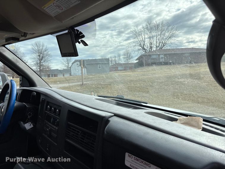 image for item EA4461 2013 Osage Express G4500 ambulance