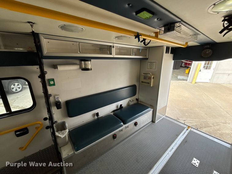 image for item EA4461 2013 Osage Express G4500 ambulance