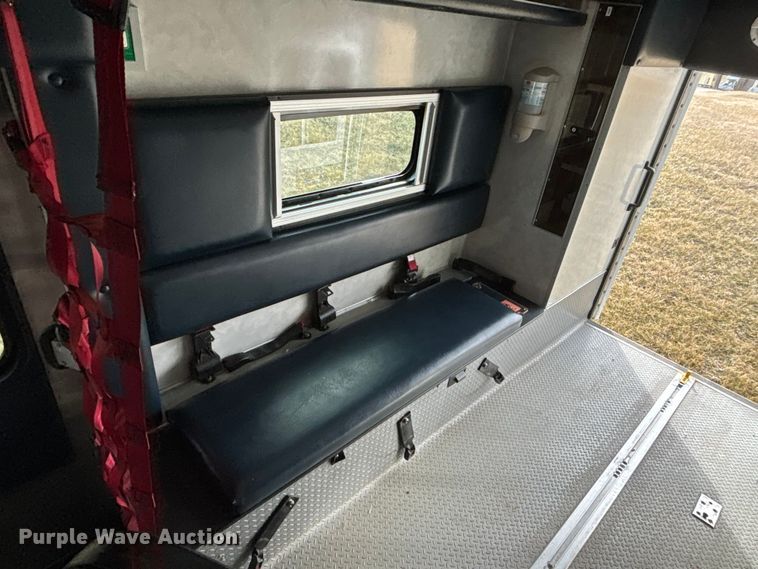 image for item EA4462 2010 Ford E450 Super Duty ambulance