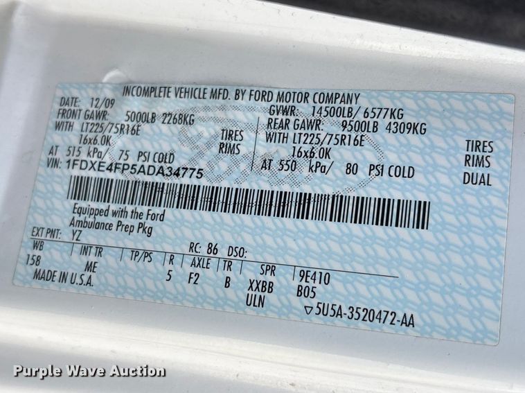 image for item EA4462 2010 Ford E450 Super Duty ambulance