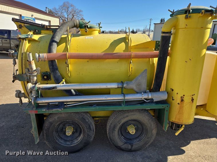 image for item EB1341 2001 Ring-O-Matic Jet Vac 550 