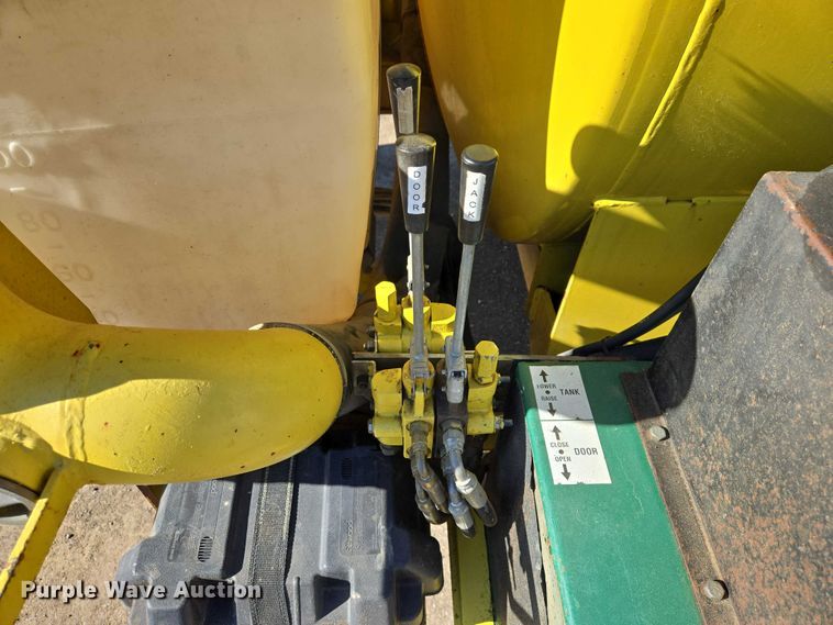 image for item EB1341 2001 Ring-O-Matic Jet Vac 550 