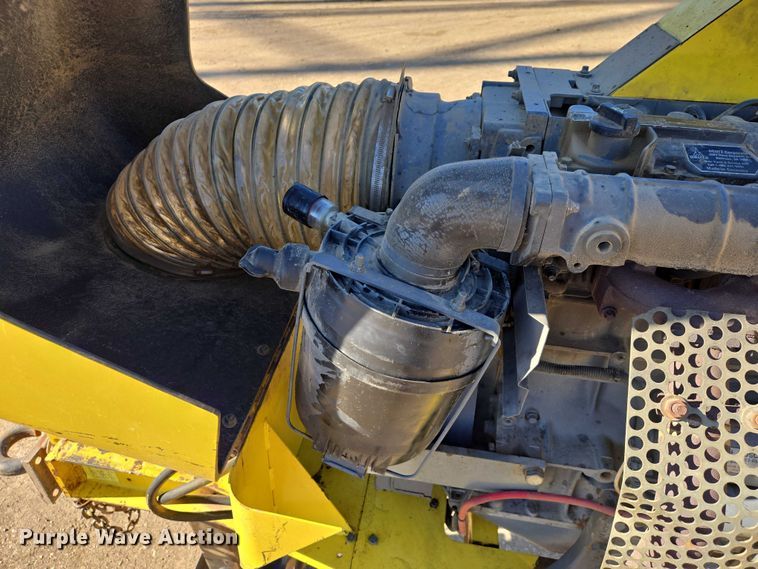 image for item EB1341 2001 Ring-O-Matic Jet Vac 550 