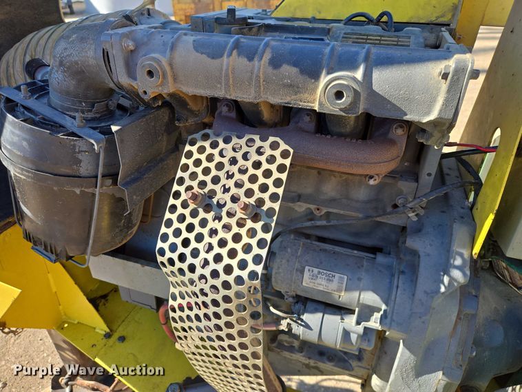 image for item EB1341 2001 Ring-O-Matic Jet Vac 550 