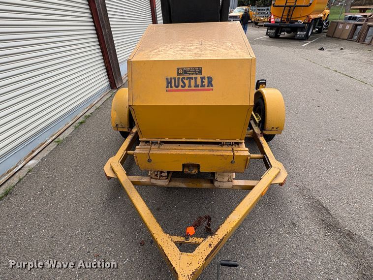 image for item EC8267 2008 Hustler 4600 ZTR lawn mower