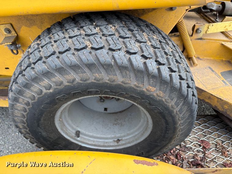 image for item EC8267 2008 Hustler 4600 ZTR lawn mower