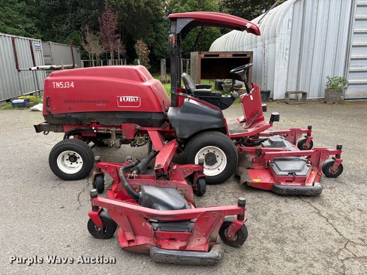 image for item EC8270 2009 Toro 5900 lawn mower