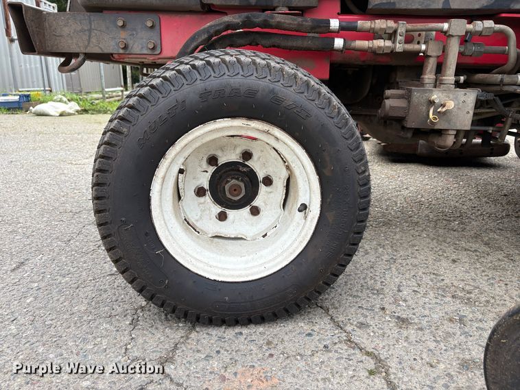 image for item EC8270 2009 Toro 5900 lawn mower