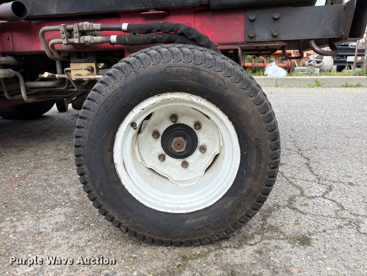 image for item EC8270 2009 Toro 5900 lawn mower