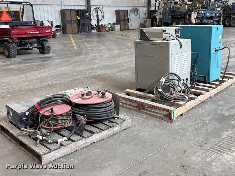 image for item EI5713 Hipotronics CF70-12-A voltage testing equipment