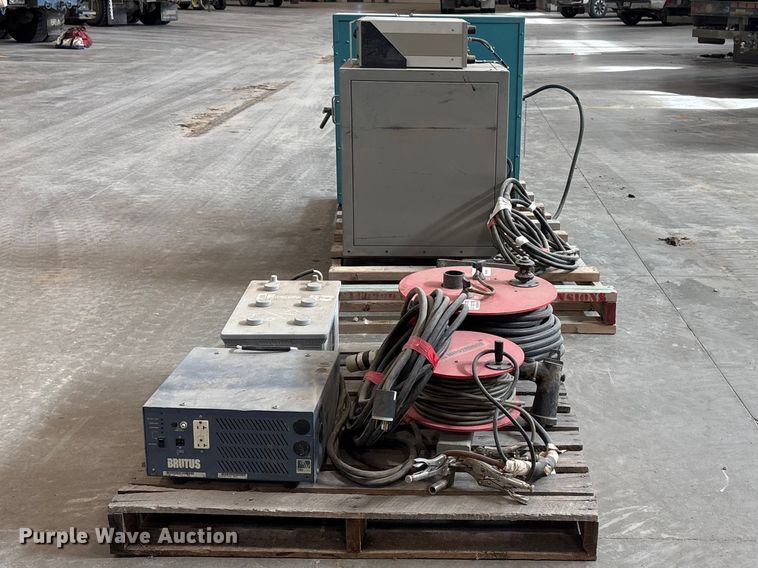 image for item EI5713 Hipotronics CF70-12-A voltage testing equipment