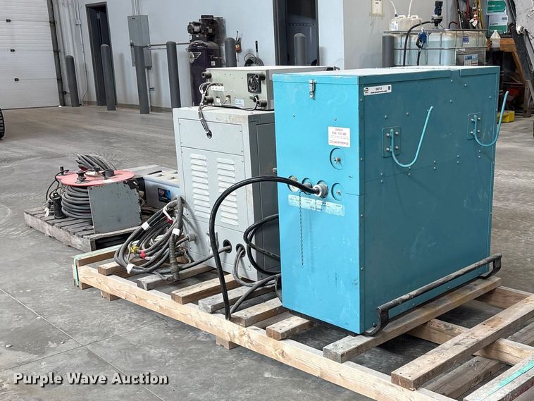 image for item EI5713 Hipotronics CF70-12-A voltage testing equipment