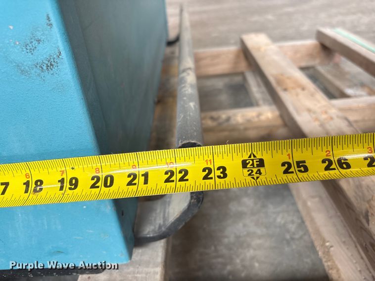 image for item EI5713 Hipotronics CF70-12-A voltage testing equipment