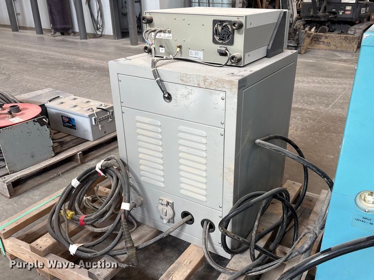 image for item EI5713 Hipotronics CF70-12-A voltage testing equipment