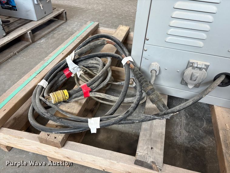 image for item EI5713 Hipotronics CF70-12-A voltage testing equipment