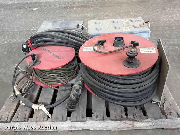 image for item EI5713 Hipotronics CF70-12-A voltage testing equipment