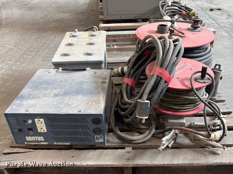 image for item EI5713 Hipotronics CF70-12-A voltage testing equipment