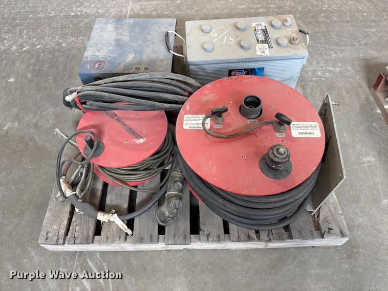 image for item EI5713 Hipotronics CF70-12-A voltage testing equipment