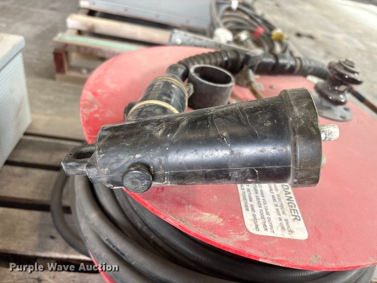 image for item EI5713 Hipotronics CF70-12-A voltage testing equipment