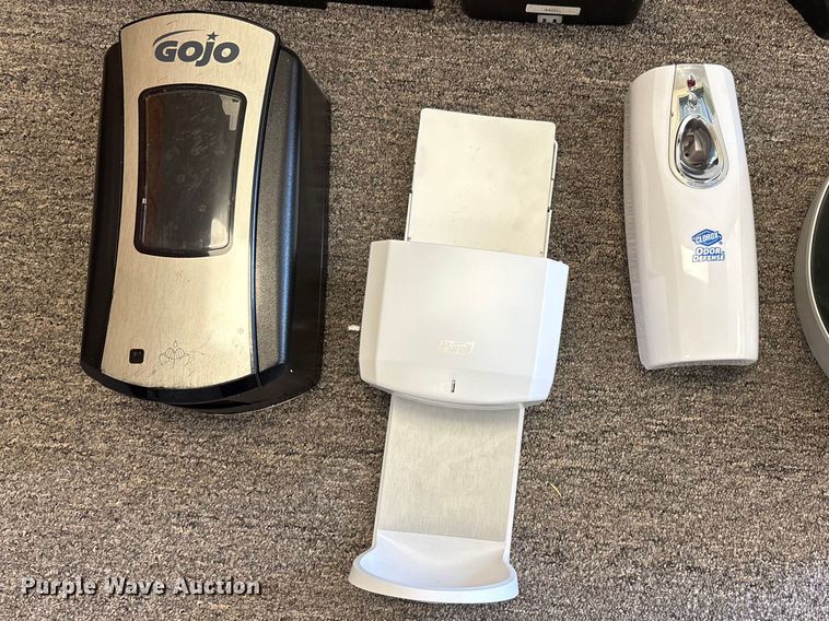 image for item EJ7805 Office supplies and equipment