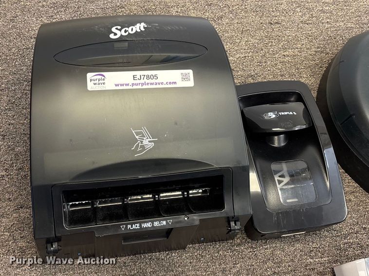 image for item EJ7805 Office supplies and equipment