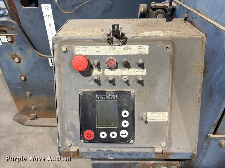 image for item EM6184 2009 Zanetis RH48200TLT asphalt cutter