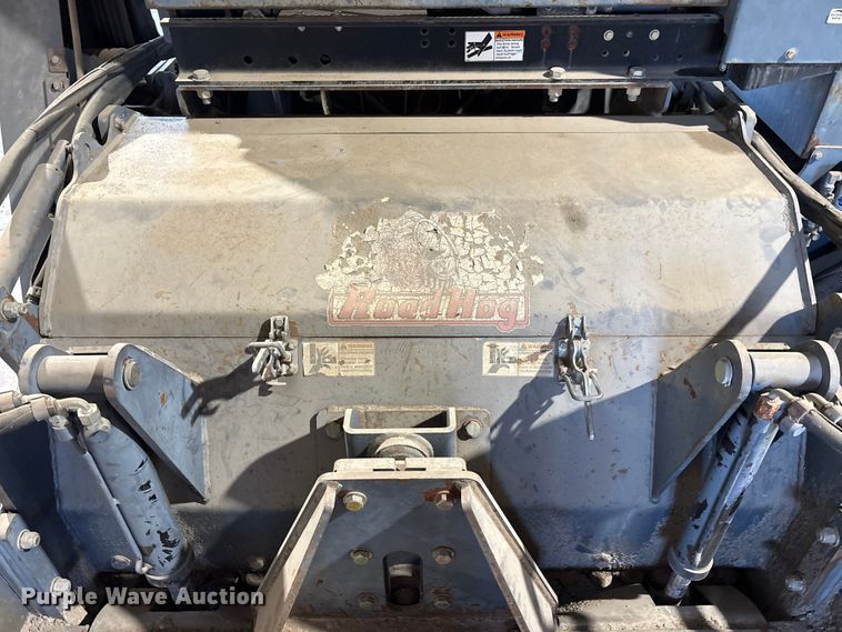 image for item EM6184 2009 Zanetis RH48200TLT asphalt cutter