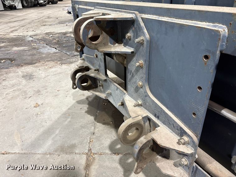 image for item EM6184 2009 Zanetis RH48200TLT asphalt cutter