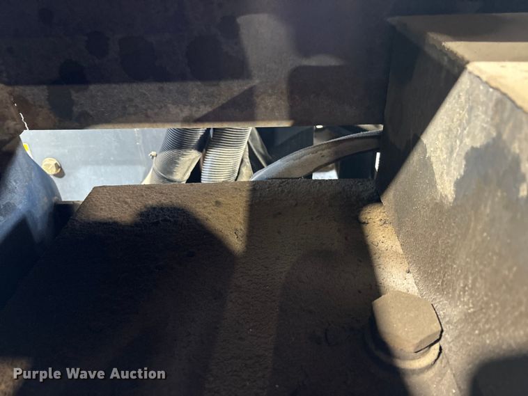 image for item EM6184 2009 Zanetis RH48200TLT asphalt cutter