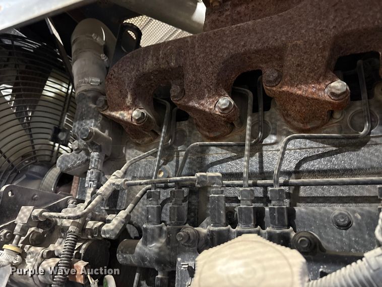 image for item EM6184 2009 Zanetis RH48200TLT asphalt cutter