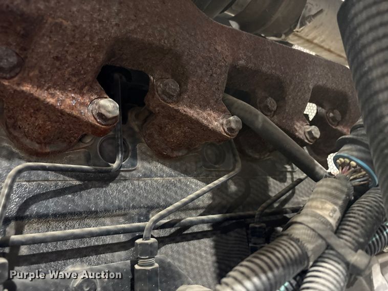 image for item EM6184 2009 Zanetis RH48200TLT asphalt cutter