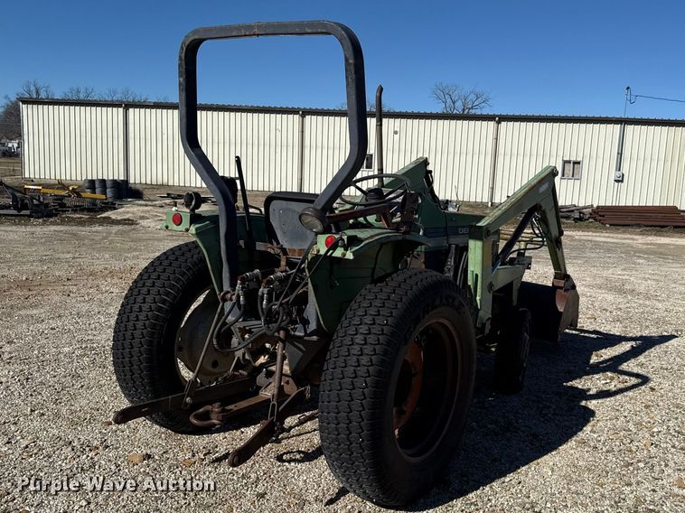 image for item EN0300 Deutz-Allis 5220 tractor