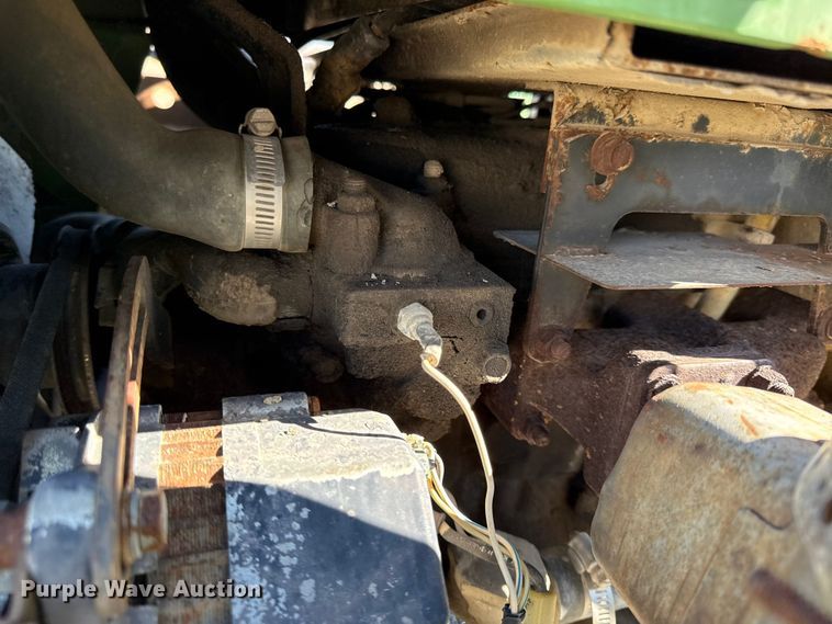 image for item EN0300 Deutz-Allis 5220 tractor