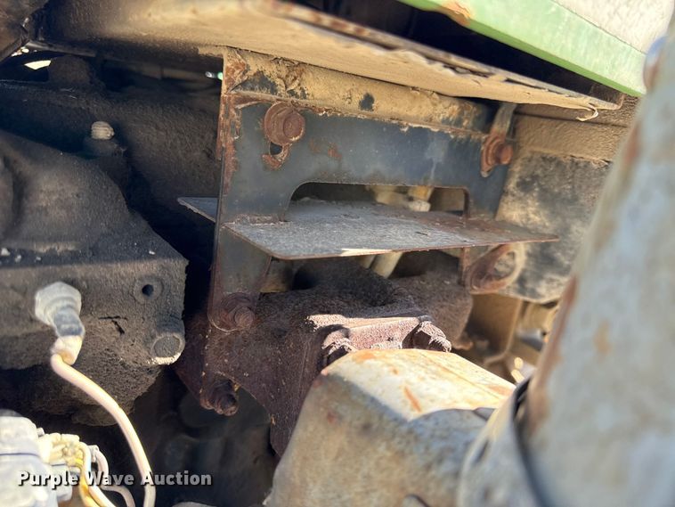 image for item EN0300 Deutz-Allis 5220 tractor