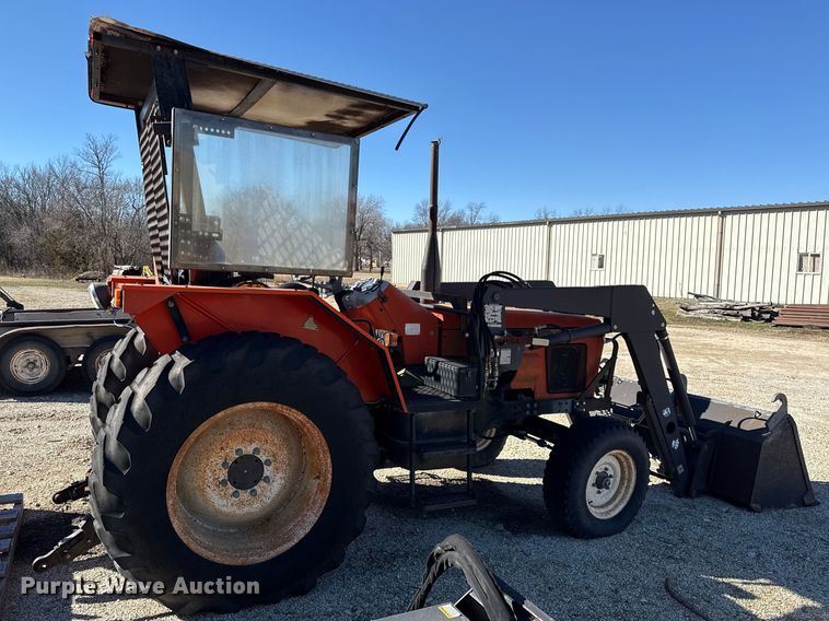 image for item EN0301 Zetor 5320 tractor