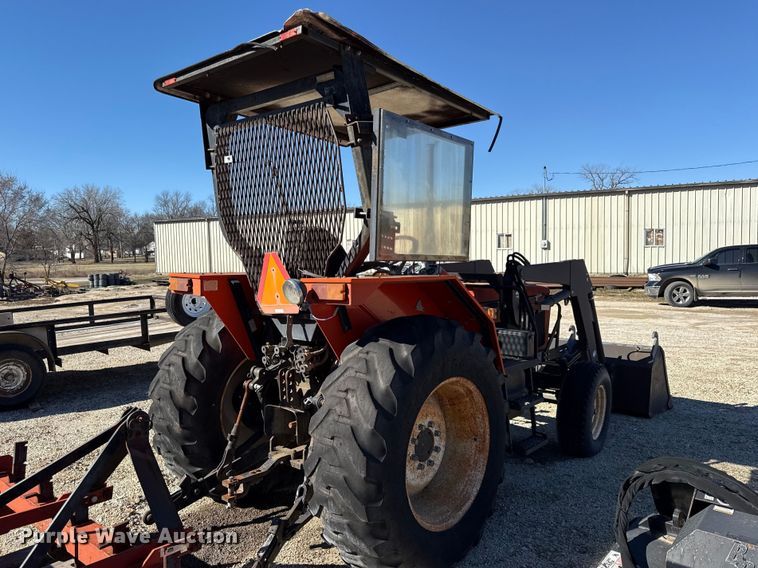 image for item EN0301 Zetor 5320 tractor