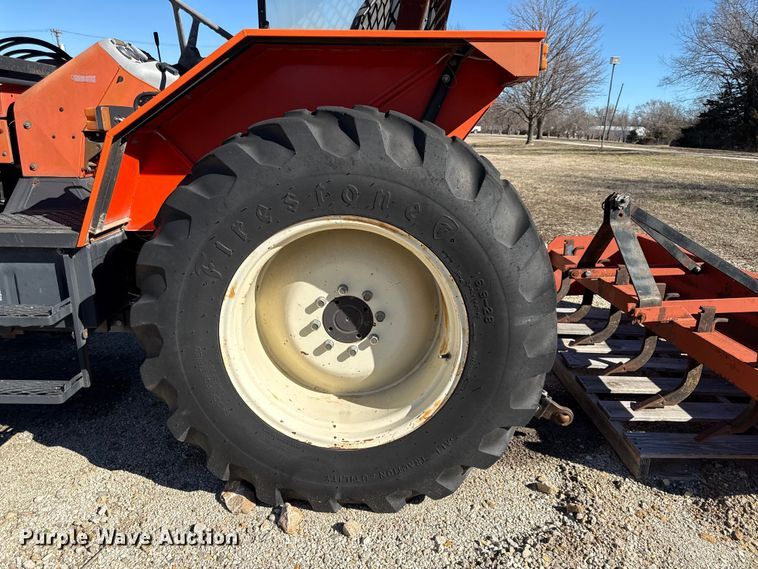 image for item EN0301 Zetor 5320 tractor