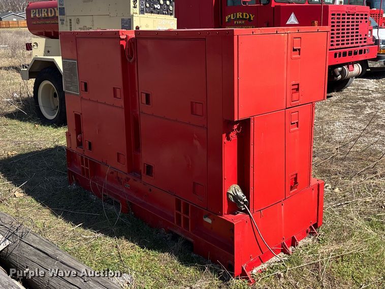 image for item EN5975 U.S. Department of Defense MEP 006A generator