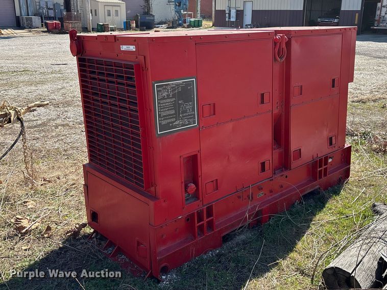 image for item EN5975 U.S. Department of Defense MEP 006A generator