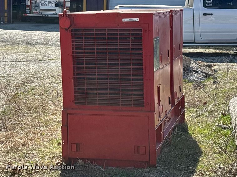 image for item EN5975 U.S. Department of Defense MEP 006A generator