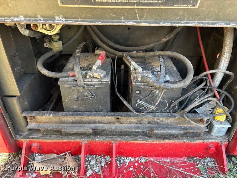 image for item EN5975 U.S. Department of Defense MEP 006A generator