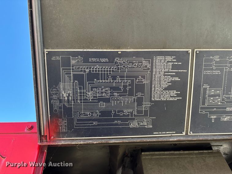 image for item EN5975 U.S. Department of Defense MEP 006A generator