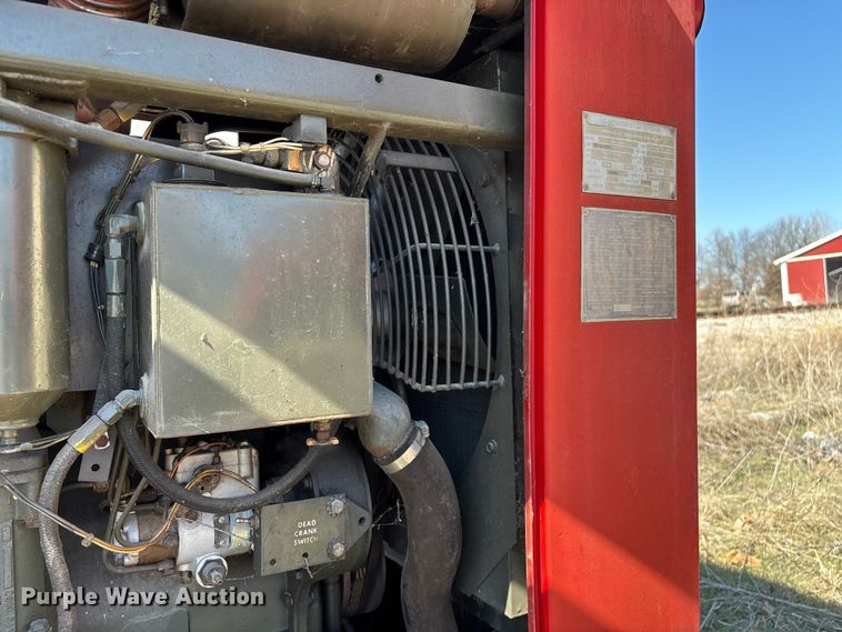 image for item EN5975 U.S. Department of Defense MEP 006A generator