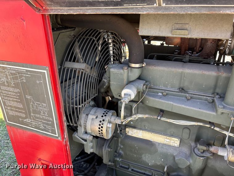 image for item EN5975 U.S. Department of Defense MEP 006A generator