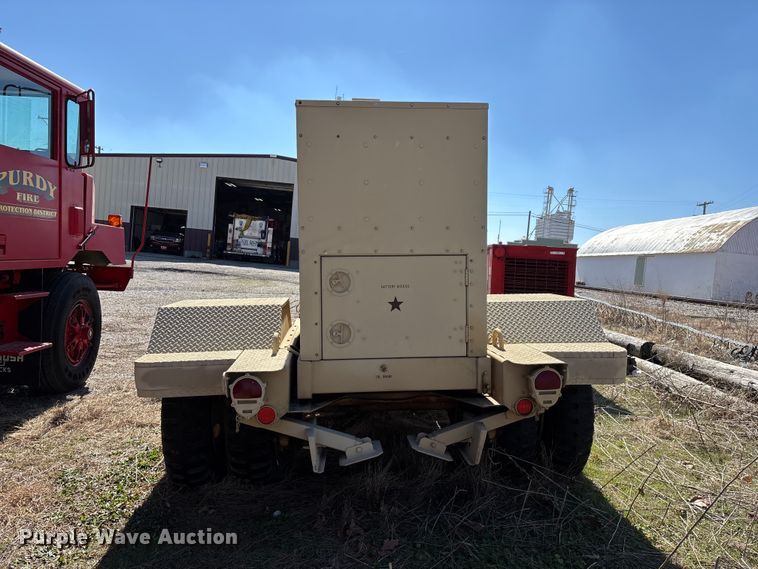 image for item EN5976 1993 U.S. Department of Defense MEP-805A generator