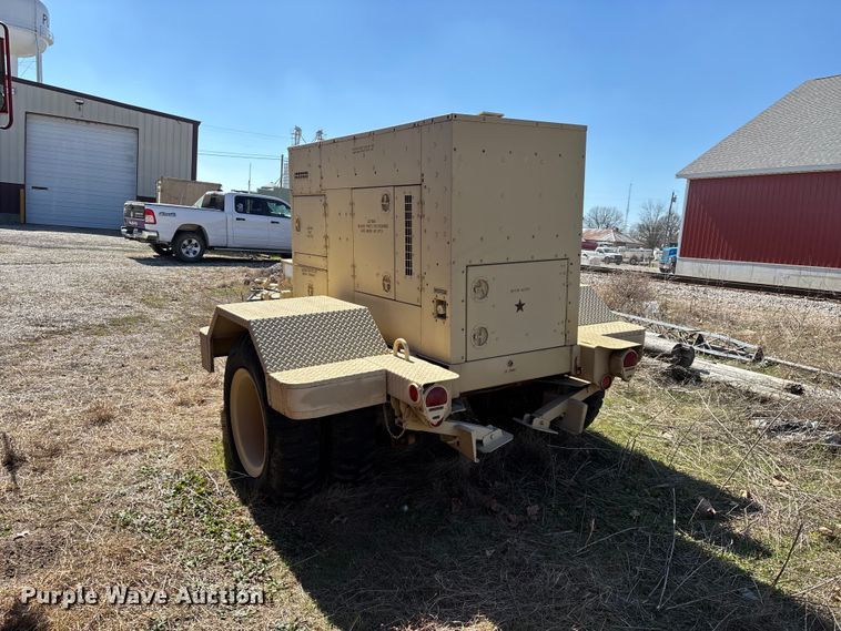 image for item EN5976 1993 U.S. Department of Defense MEP-805A generator